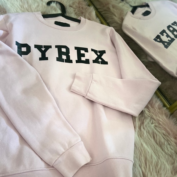 pyrex sweater